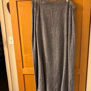 Women’s 100% linen skirt, made by Flax, size L